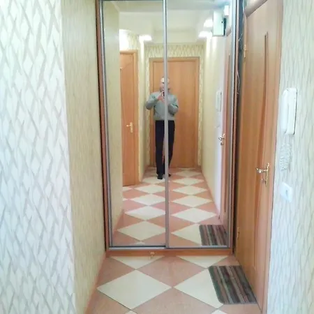 Daire Homelike Flat Near The Iec On Levoberezhnaya Kiev